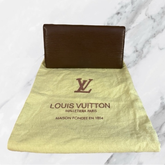Louis Vuitton Epi Leather Wallet Bifold Dust Bag - Picture 2 of 14